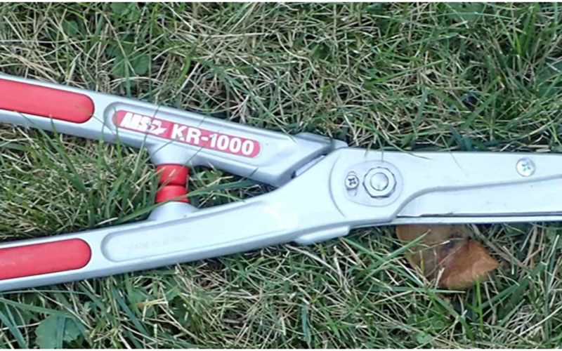 ARS 26-inch Professional Hedge Shears HS-KR1000