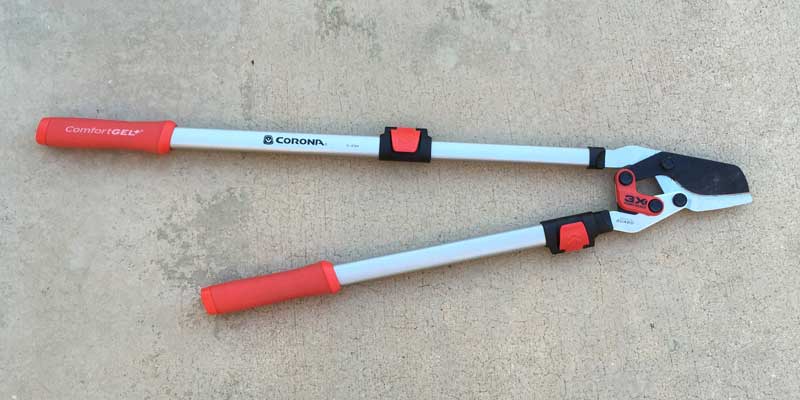 Corona-Comfort-Gel-Loppers-2-different-handle-extensions