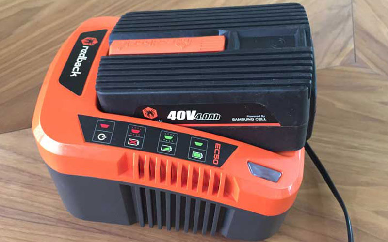 Redback 40V Lithium Ion Mower E137C Battery Charger