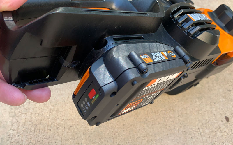 WORX-Cordless-Pole-Chainsaw-battery-inserted